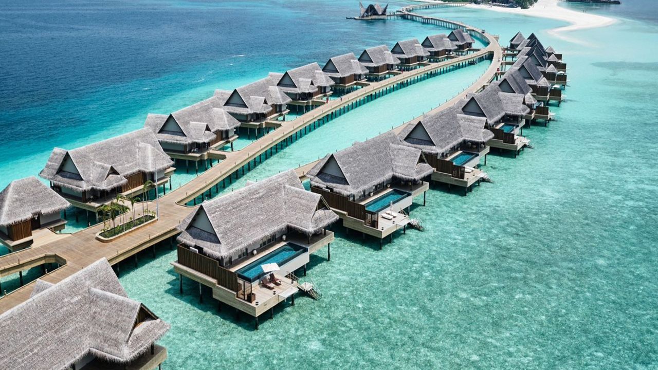 Ultimate Maldives Travel Guide