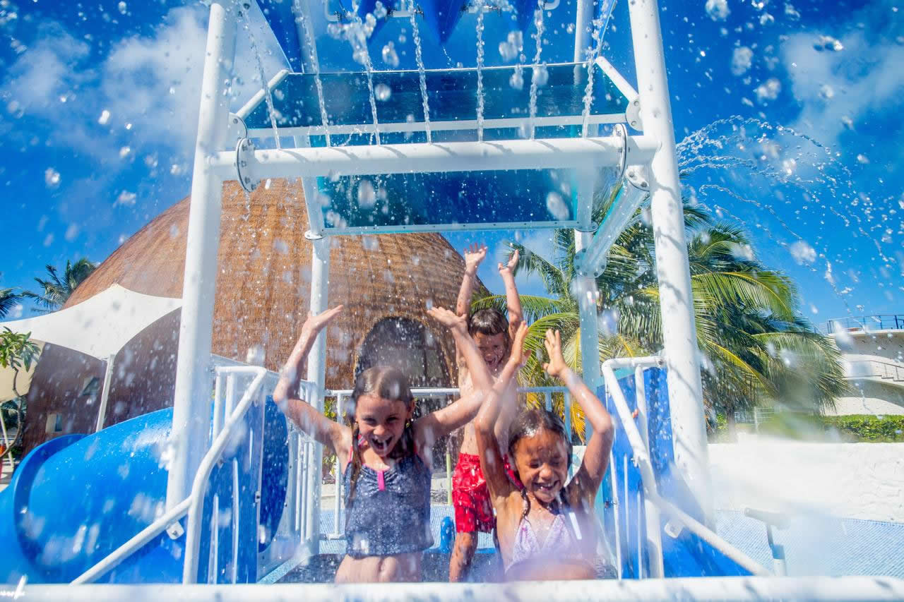 Holiday Inn Resort Kandooma Maldives Kandoo Kids Club
