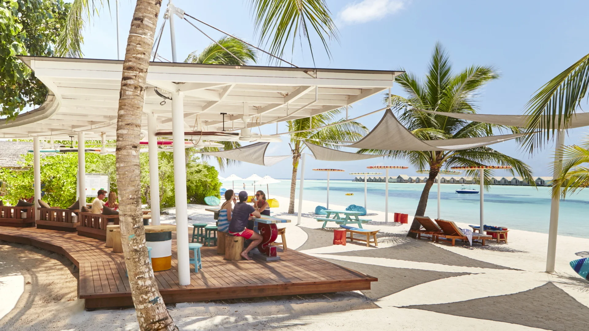 Lagoon Bar