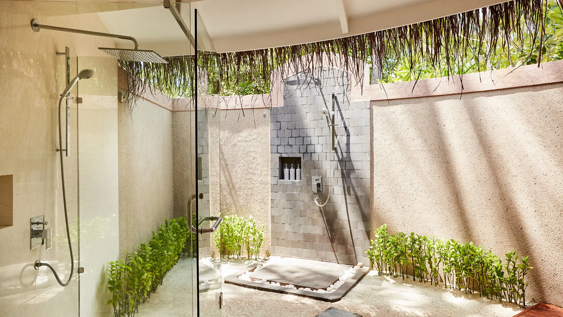 Sun Siyam Vilu Reef  — Beach Villa with Pool