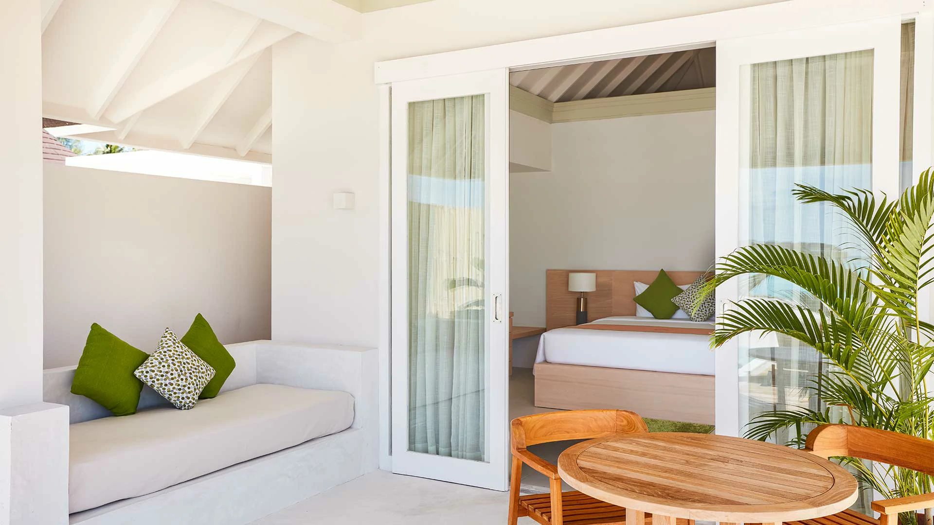Sun Siyam Olhuveli — Romantic Pool Beach Villa