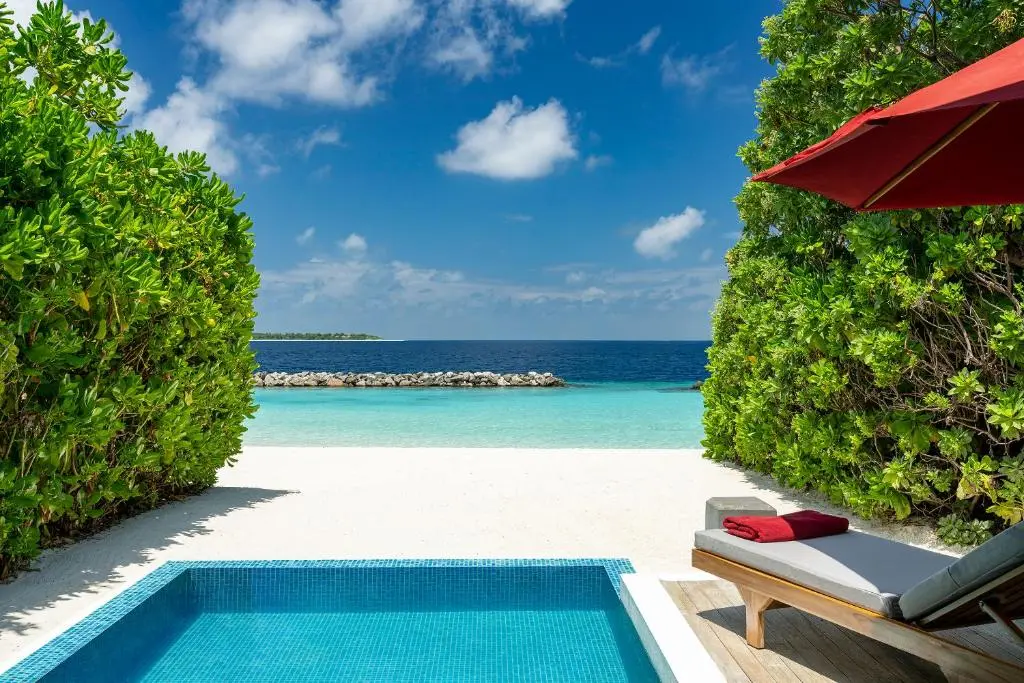 Niva Dhigali Maldives — Beach Villa With Pool