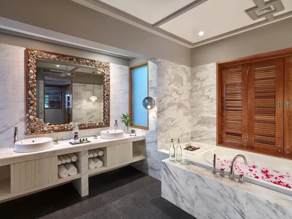 Taj Coral Reef Resort & Spa Maldives — photo 3