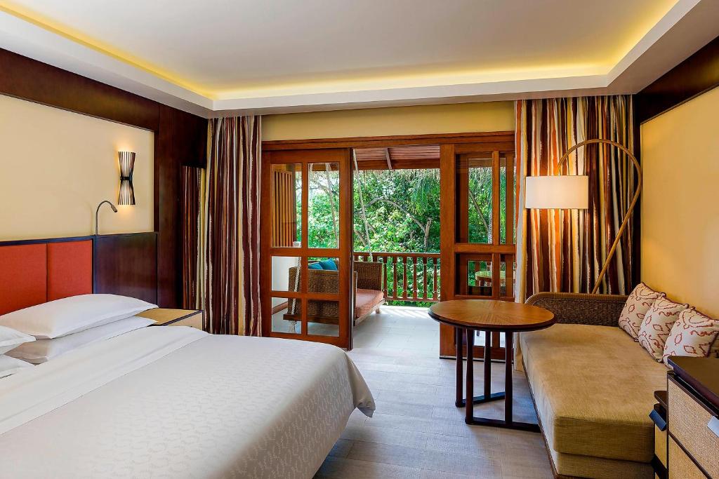 Sheraton Maldives Full Moon Resort & Spa — photo 5