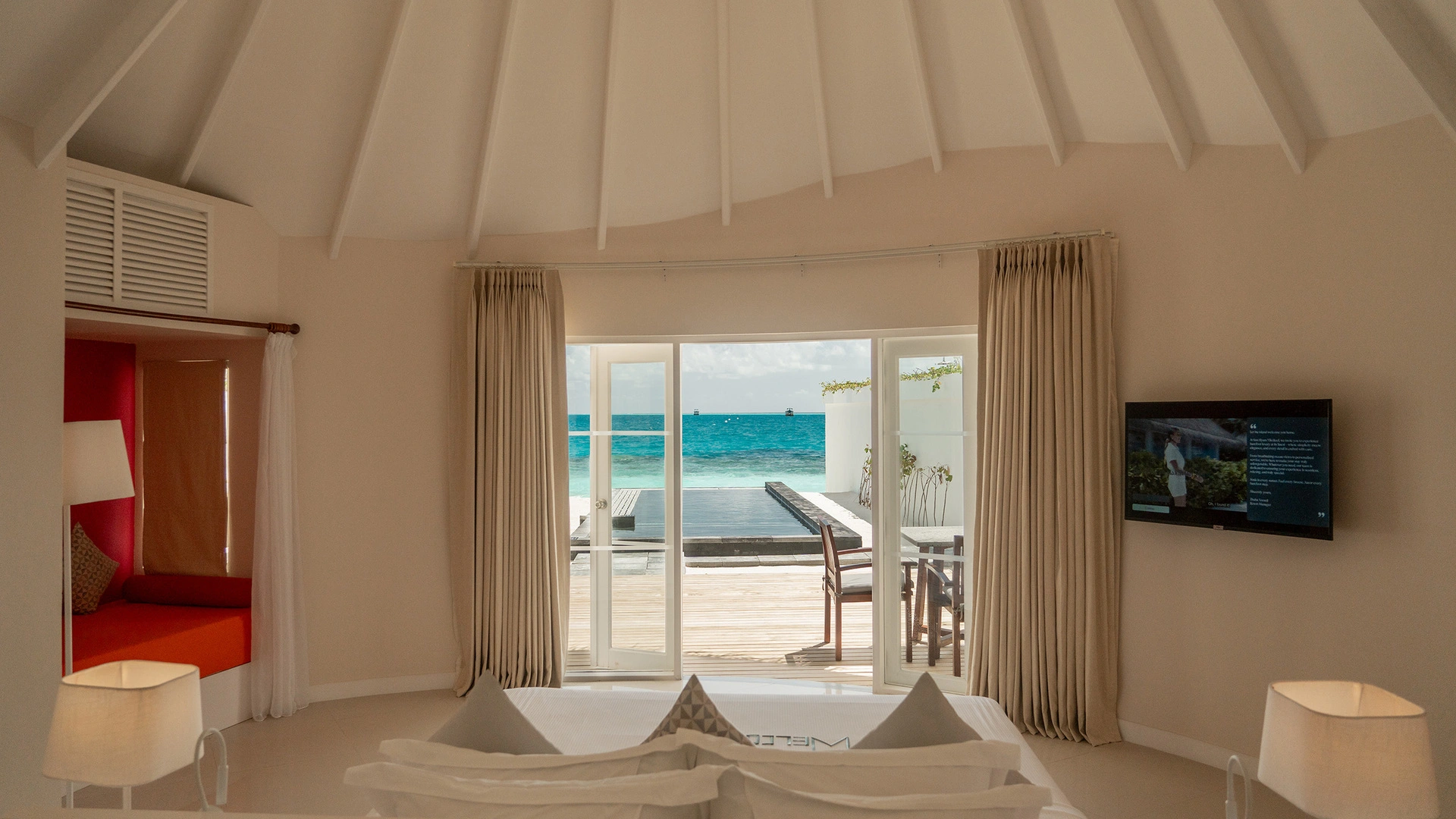 Sun Siyam Vilu Reef  — Pool Beach Villa