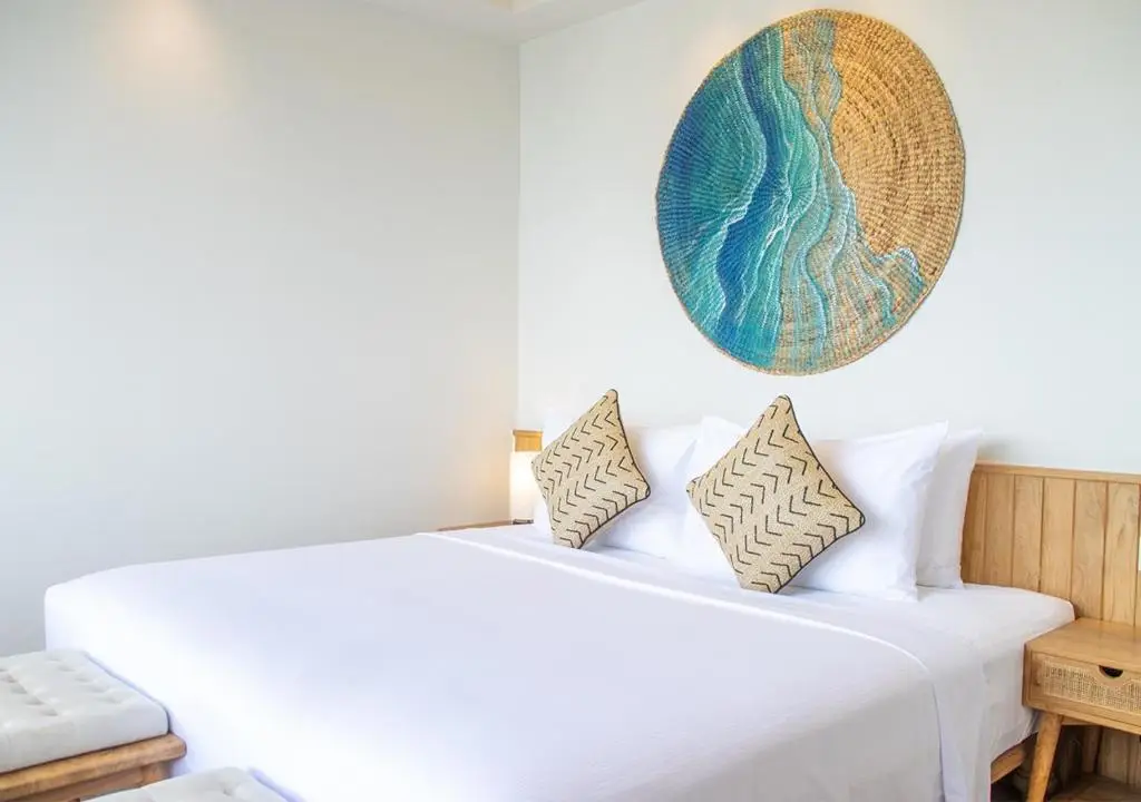 Stone Hotels Dhiffushi — Deluxe Sea View Room