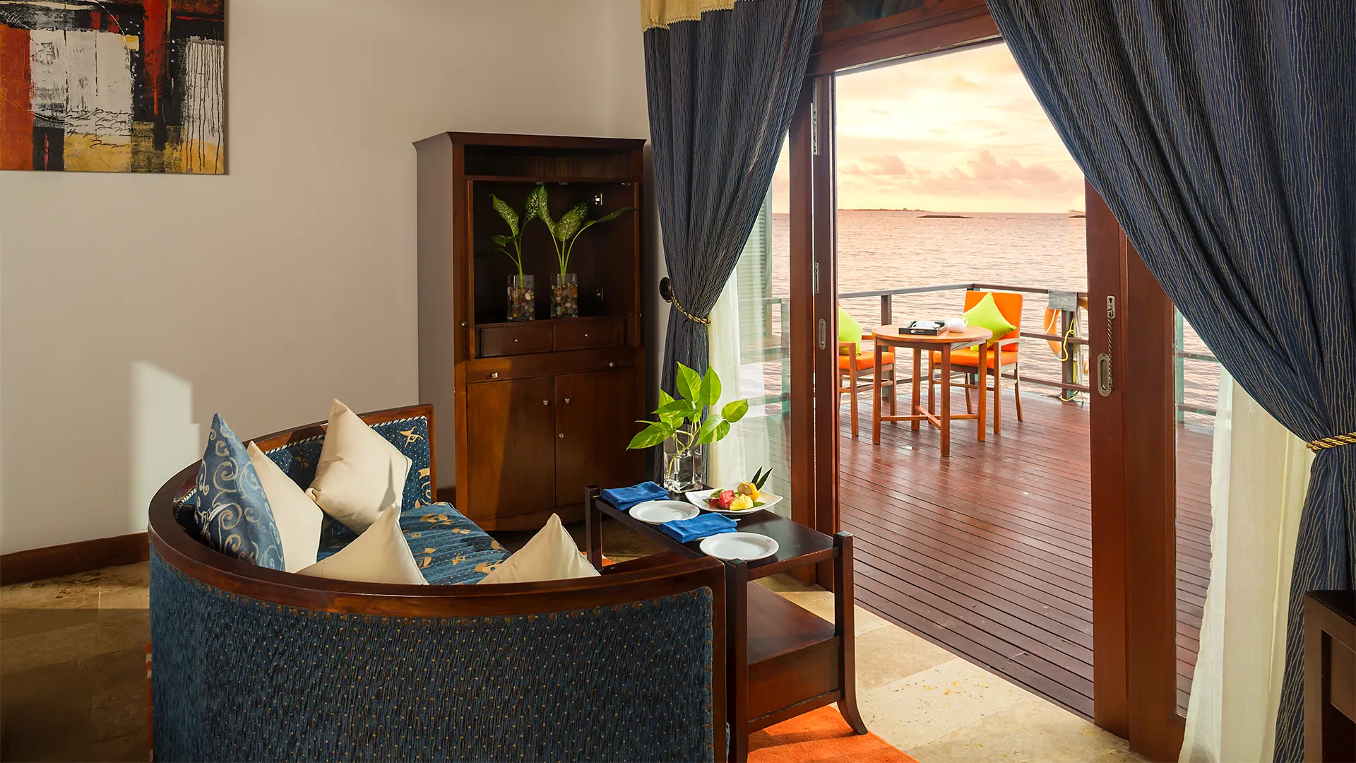 Sun Siyam Olhuveli — Deluxe Water Villa