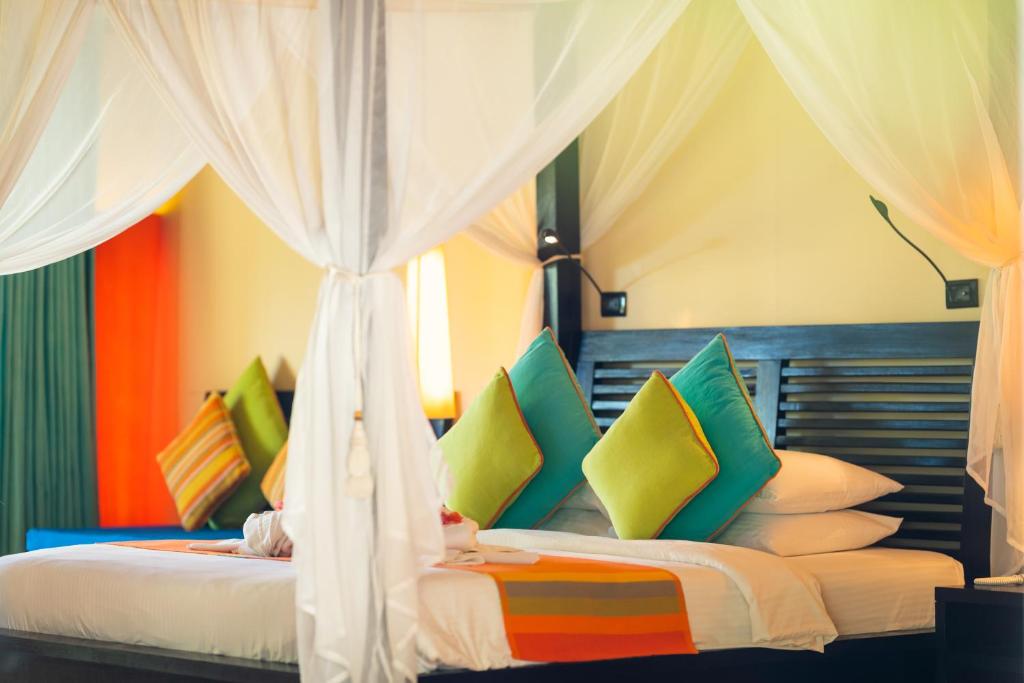 Canareef Resort Maldives — Premium Beach Villa With Whirlpool