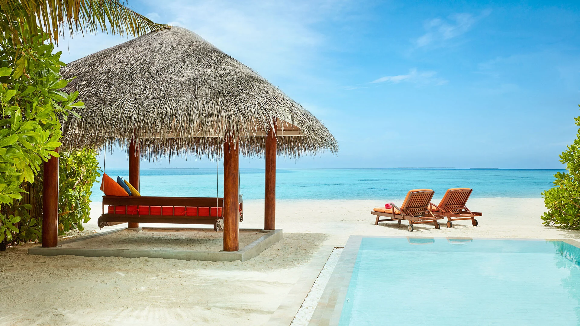 Sun Siyam Vilu Reef  — Grand Beach Villa with Pool