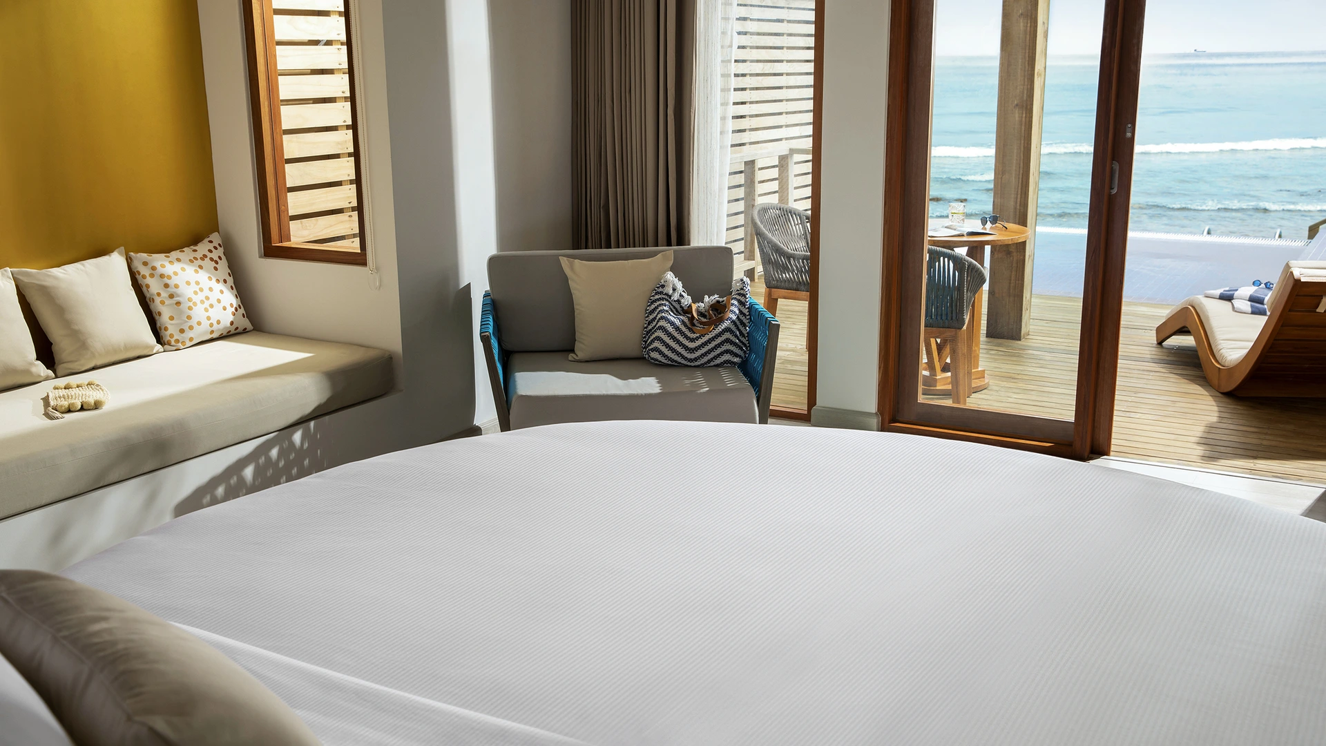 Sun Siyam Olhuveli — Romantic Pool Water Villa