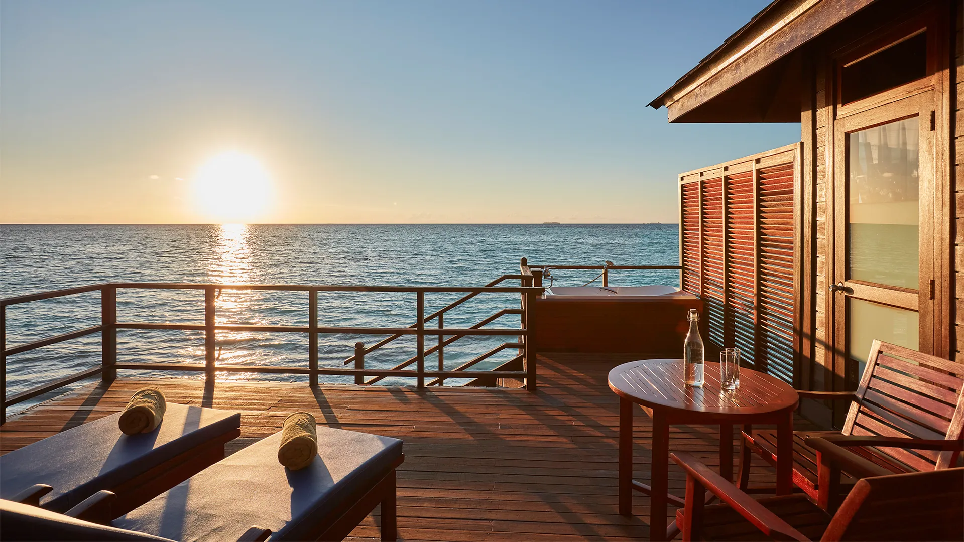 Sun Siyam Olhuveli — Deluxe Water Villa