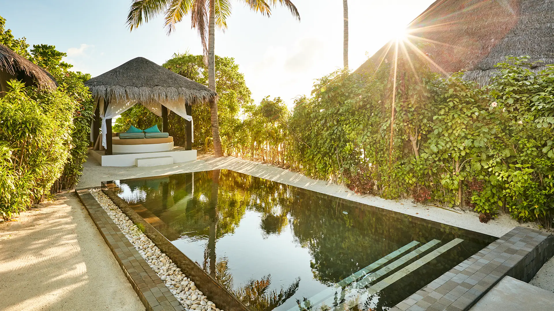 Sun Siyam Iru Fushi — Deluxe Beach Villa with Pool
