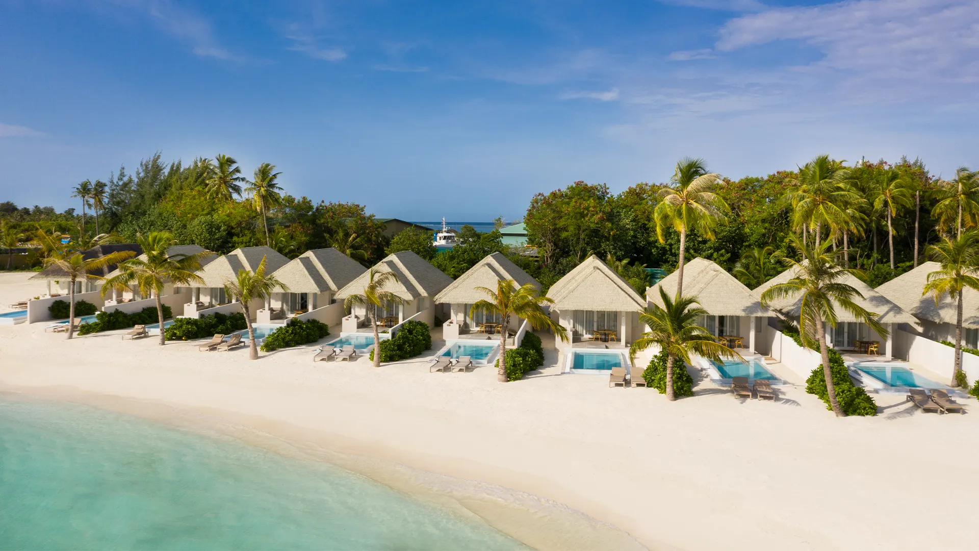 Sun Siyam Olhuveli — Grand Beach Suite with Pool