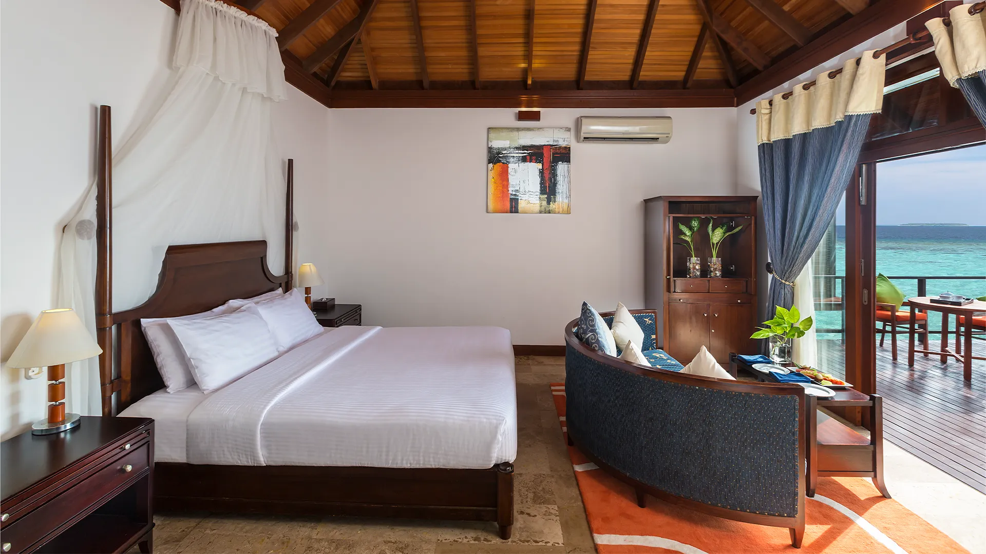 Sun Siyam Olhuveli — Deluxe Water Villa
