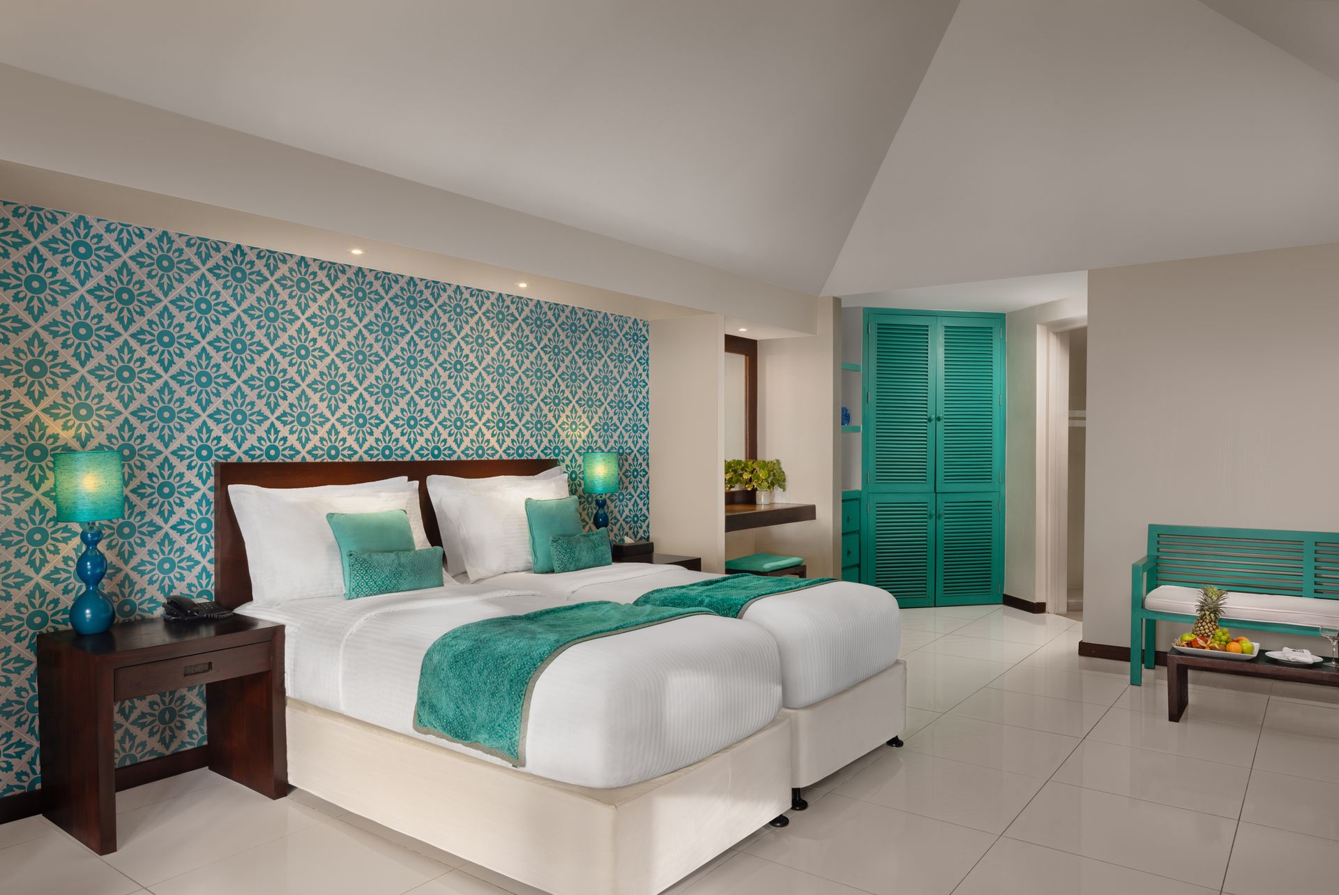 Adaaran Select Hudhuran Fushi — Family Beach Villa