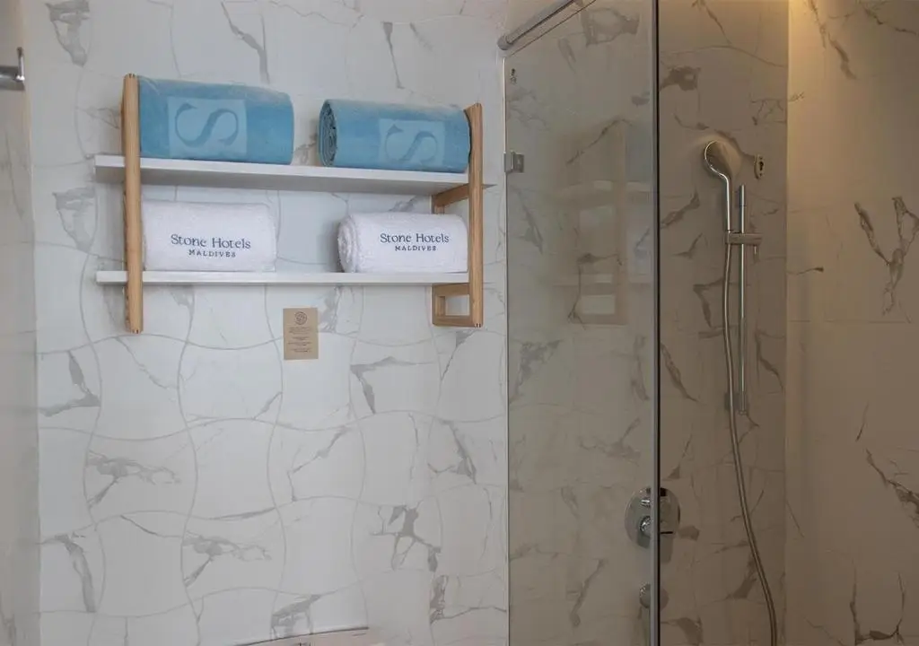 Stone Hotels Dhiffushi — photo 1