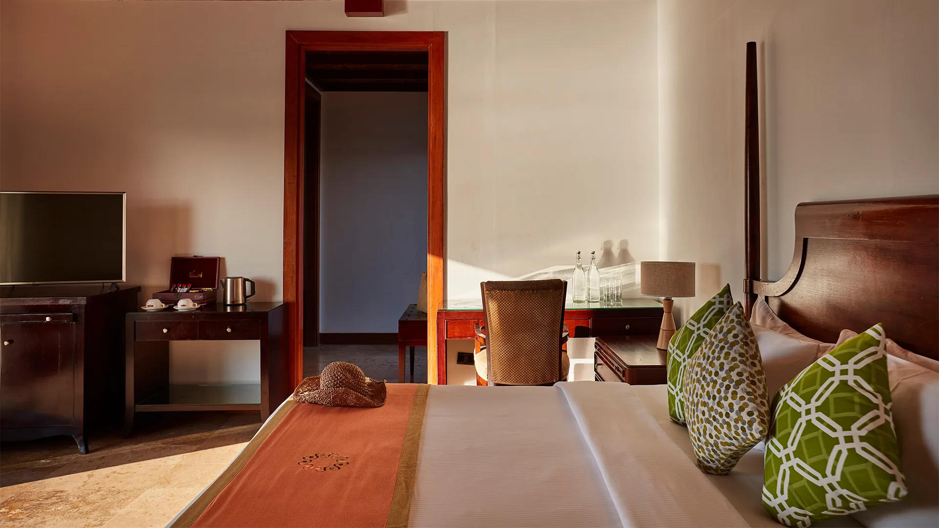 Sun Siyam Olhuveli — Deluxe Water Villa