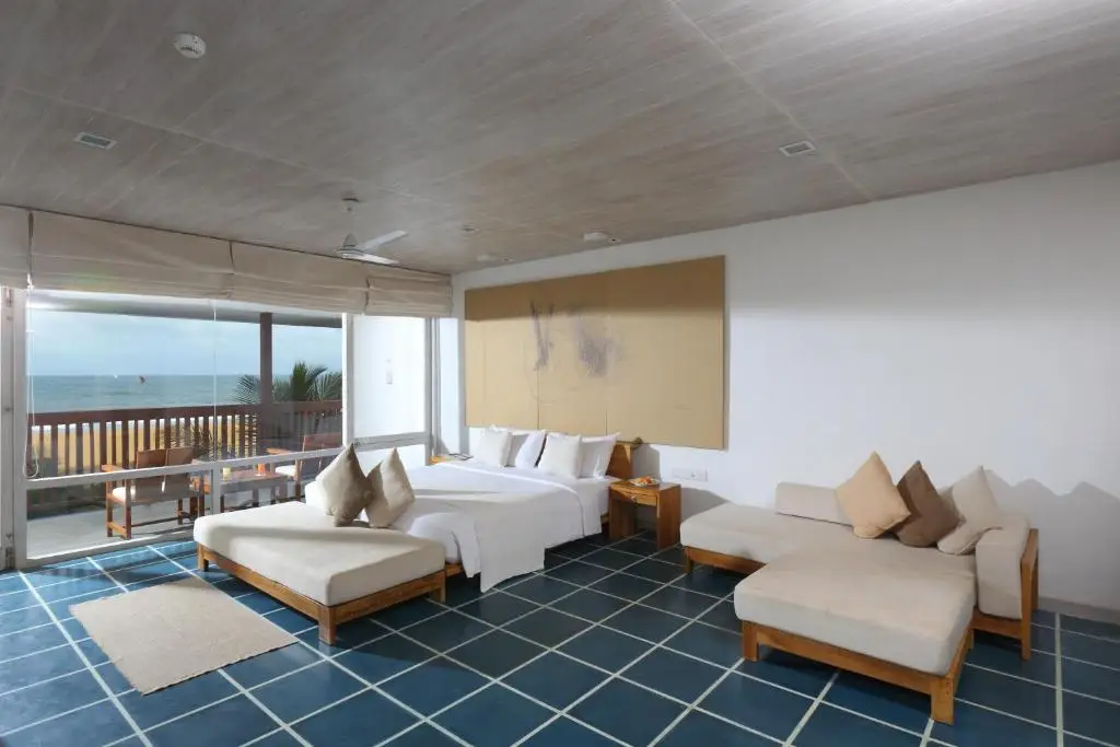 Jetwing Blue — Super Deluxe Double Room with Sea View