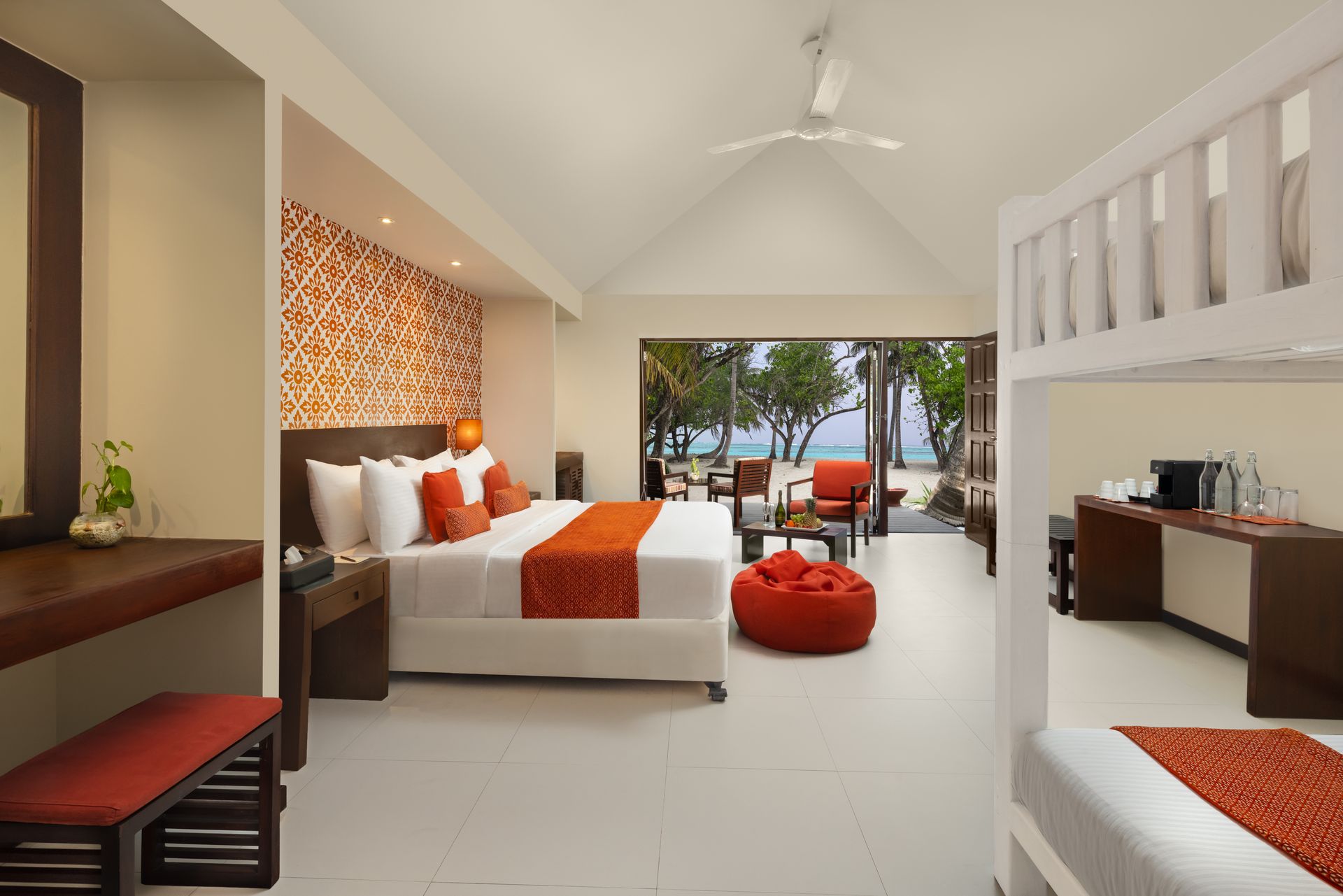 Adaaran Select Hudhuran Fushi — Family Villa