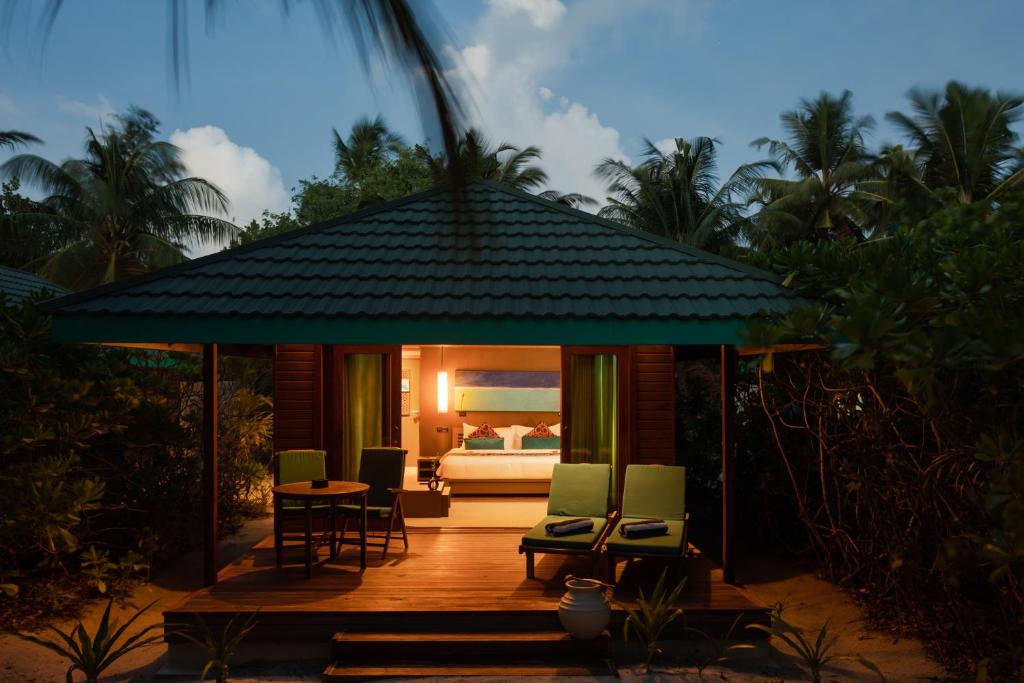 Canareef Resort Maldives — Sunset Villa