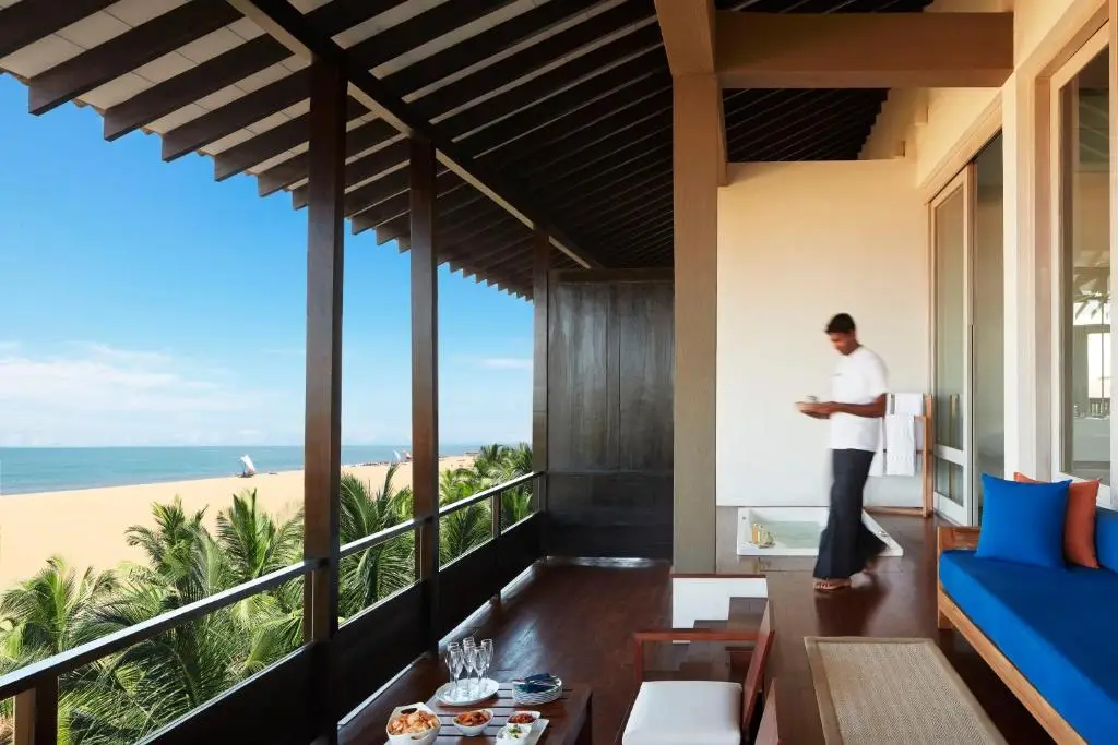 Jetwing Blue — Suite with Sea View