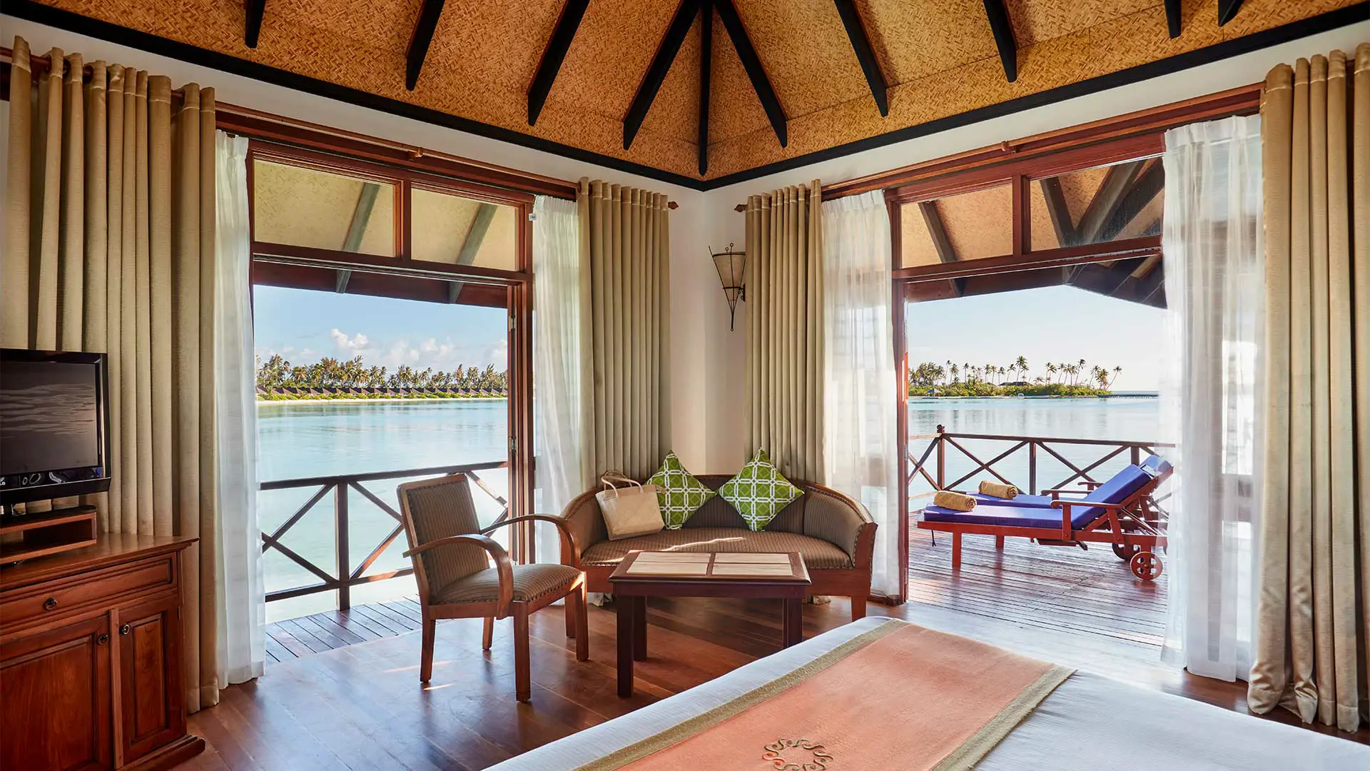 Sun Siyam Olhuveli — Water Villa