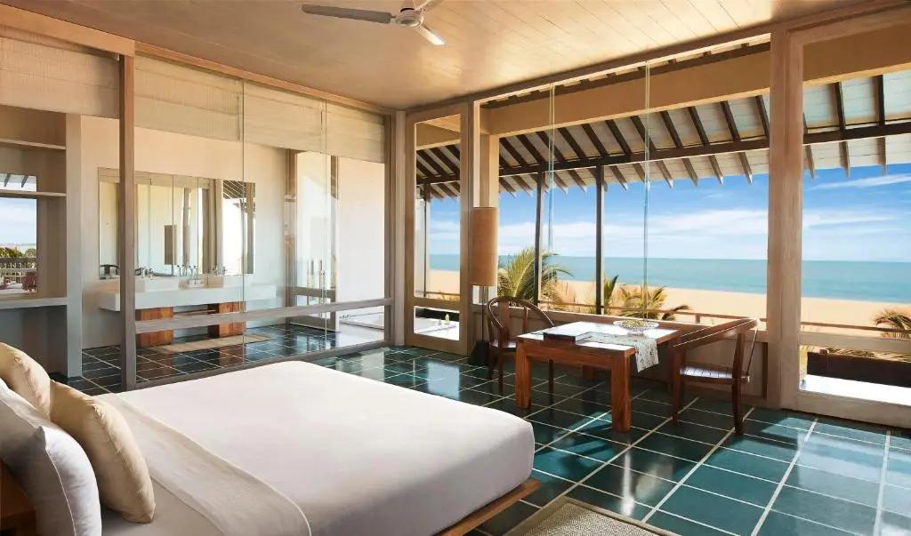 Jetwing Blue — Suite with Sea View