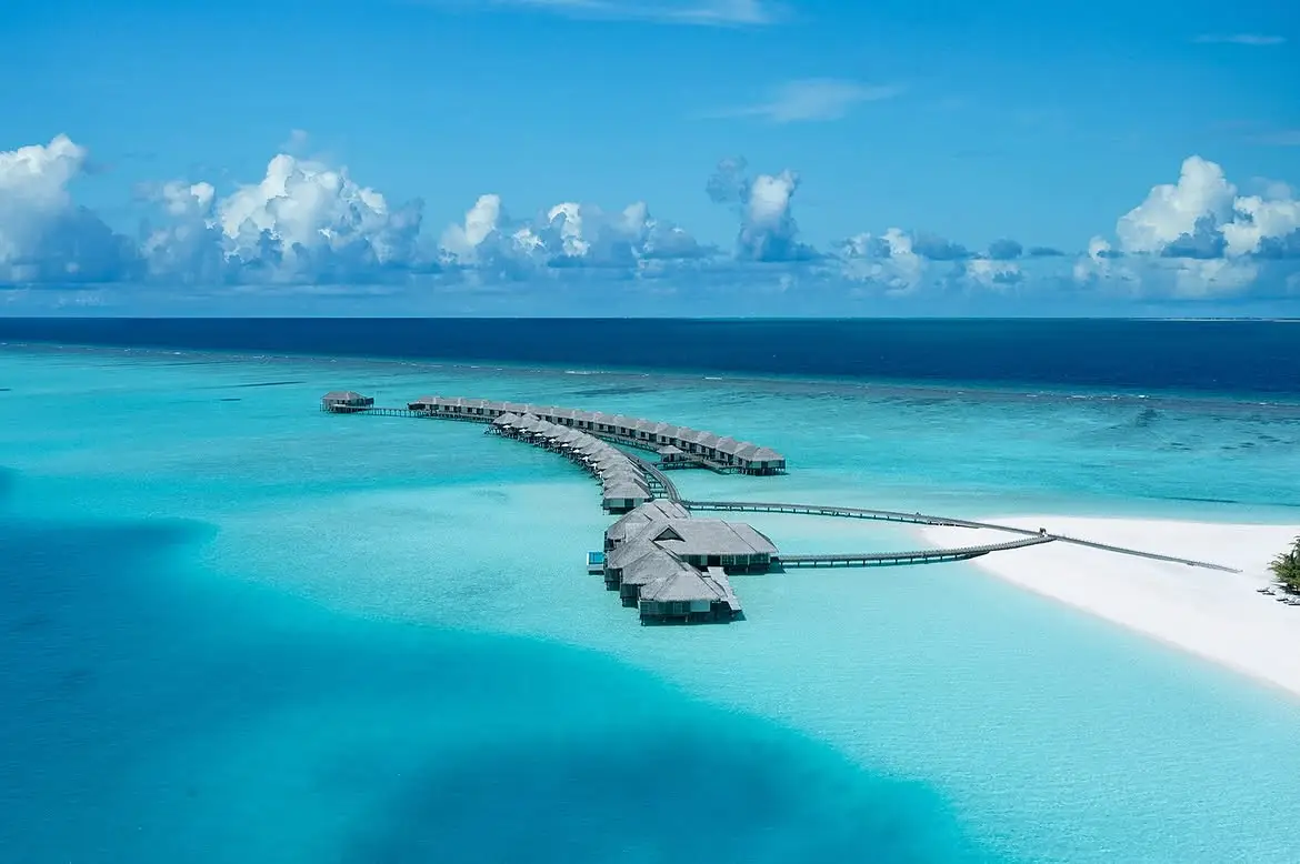 Niva Velassaru Maldives: Overwater Pool Bungalow Escape gallery image 2