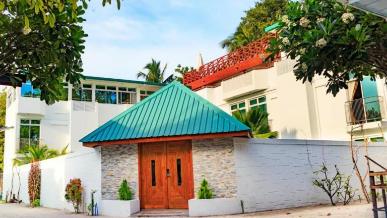 PERLA Dhangethi