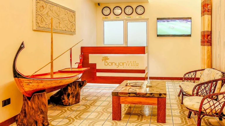 Banyan Villa, Dhangethi