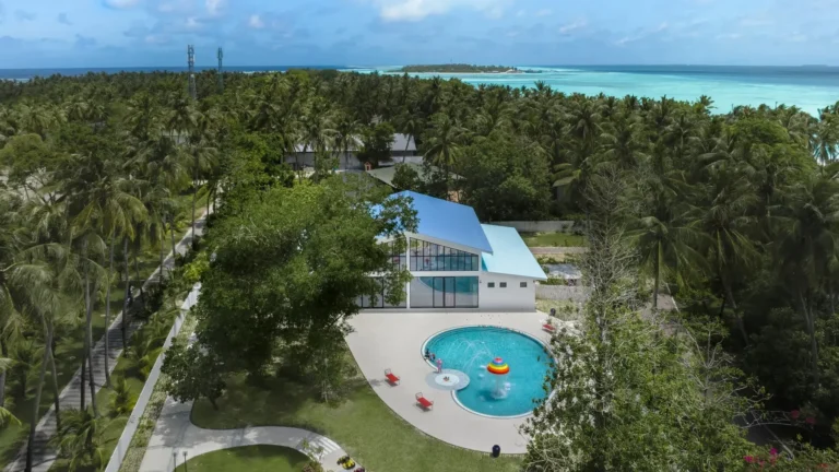 Top Kids Clubs in the Maldives: Where Families Find Paradise